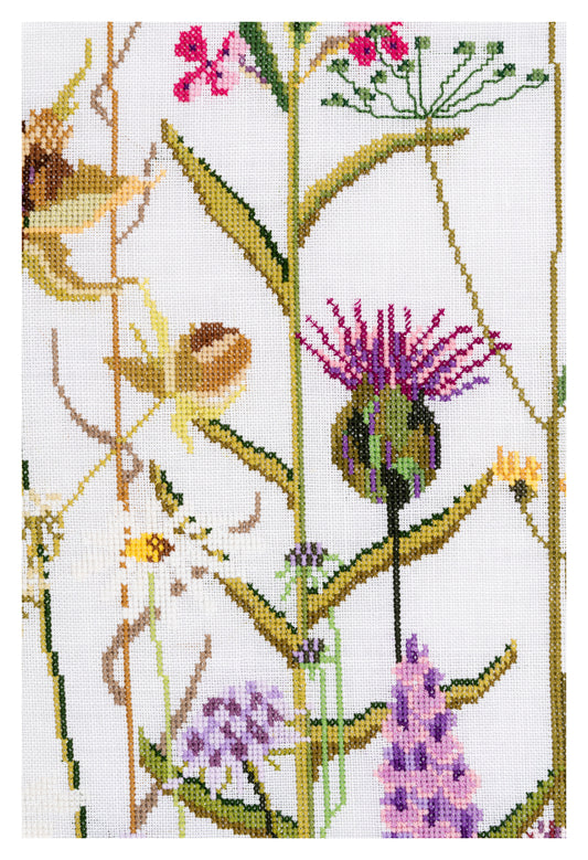 Wild Flowers - Aida - 16 - 821A-Thea Gouverneur Since 1959