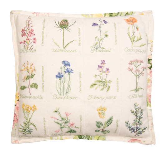Wild Flower Cushion - Aida - 16 - 2074A