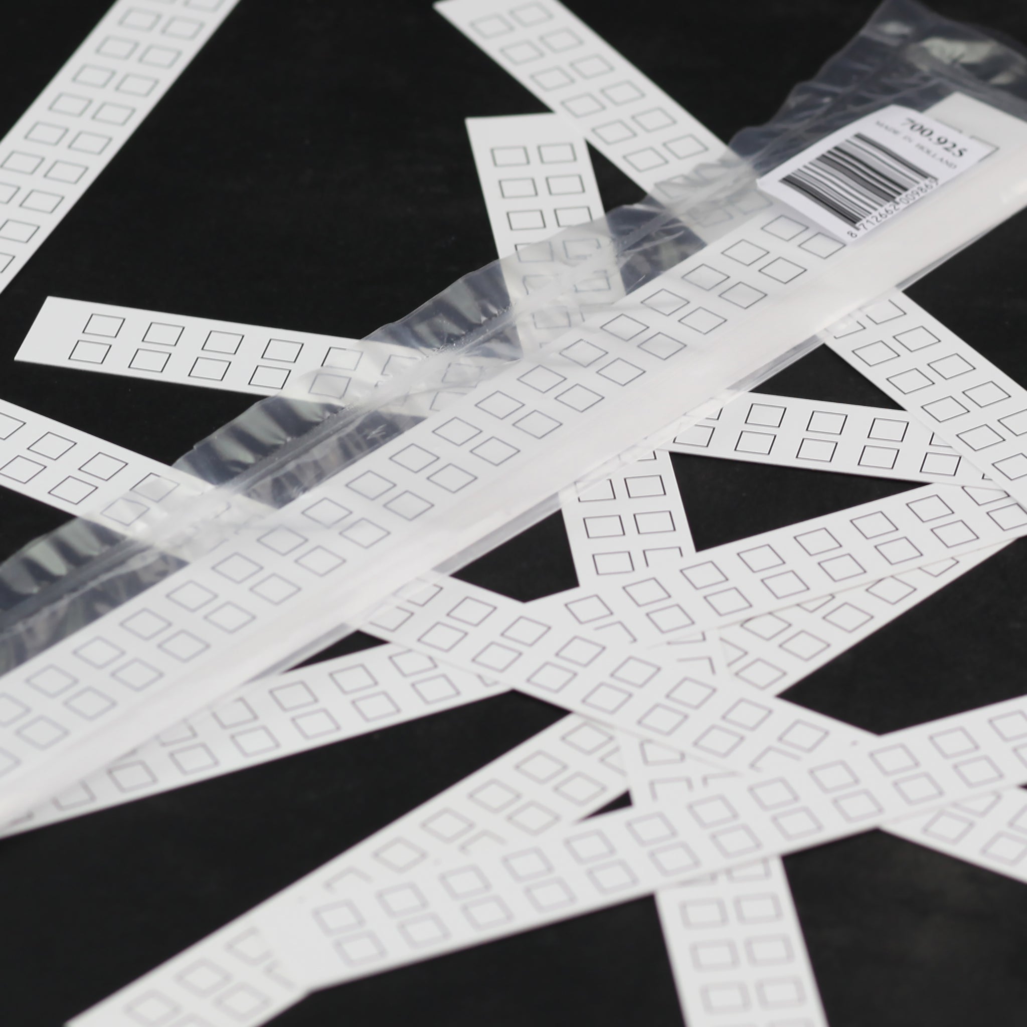 - Paper -  - 58700925