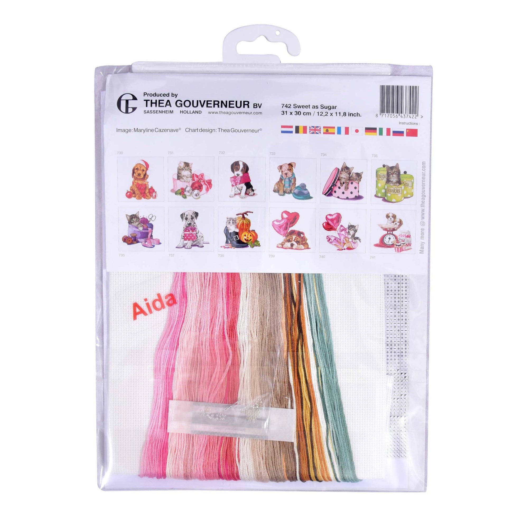 Embroidery kit packaging with threads and patterns Thea Gouverneur