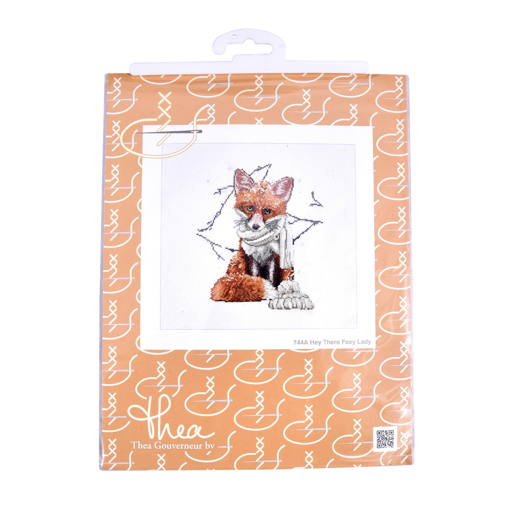 Packaged embroidery kit with a fox design Thea Gouverneur