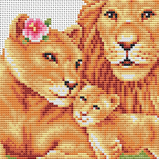 DSB007A - Safari Lion - White Aida - 8.3 x 9.8 Inch