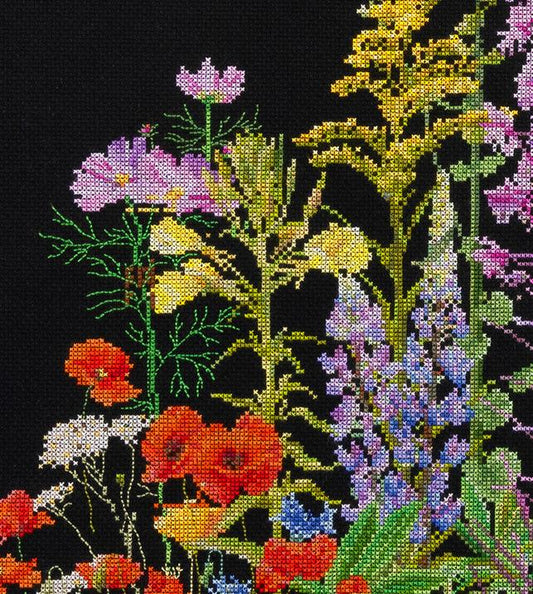 Thea Gouverneur - Counted Cross Stitch Kit - American Wild Flowers - Aida Black - 16 count - 554.05 - Thea Gouverneur Since 1959