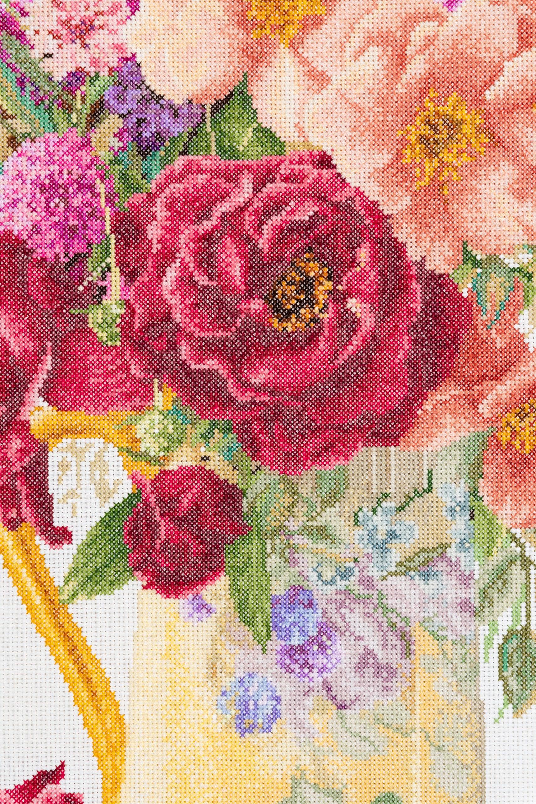 Thea Gouverneur - Counted Cross Stitch Kit - Rose Bouquet - Aida - 18 count - 3019A - Thea Gouverneur Since 1959