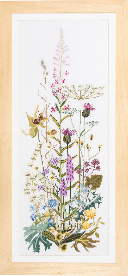 Thea Gouverneur - Counted Cross Stitch Kit - Wild Flowers - Aida - 16 count - 821A - Thea Gouverneur Since 1959